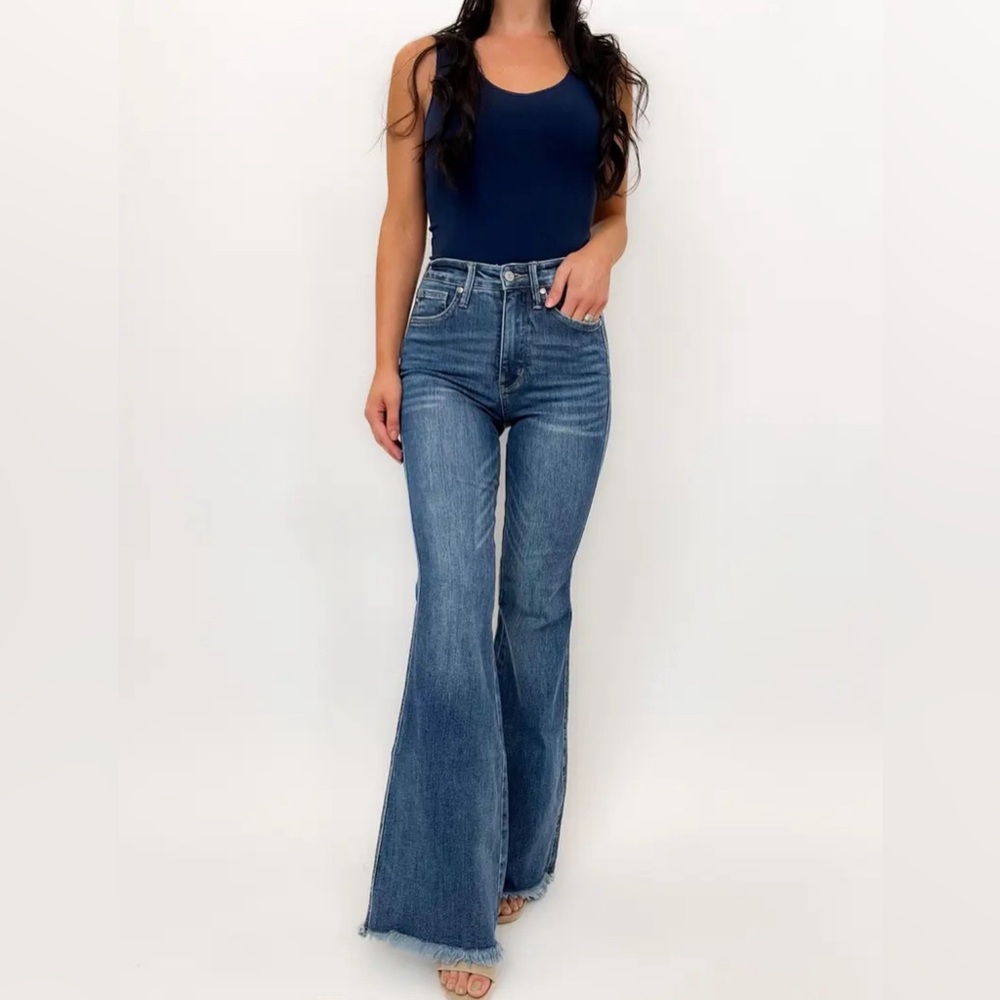 Judy Blue Flare Jeans Sold out on Tiktok!